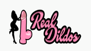 Real Dildos vs Regular Dildos: What’s the Difference?